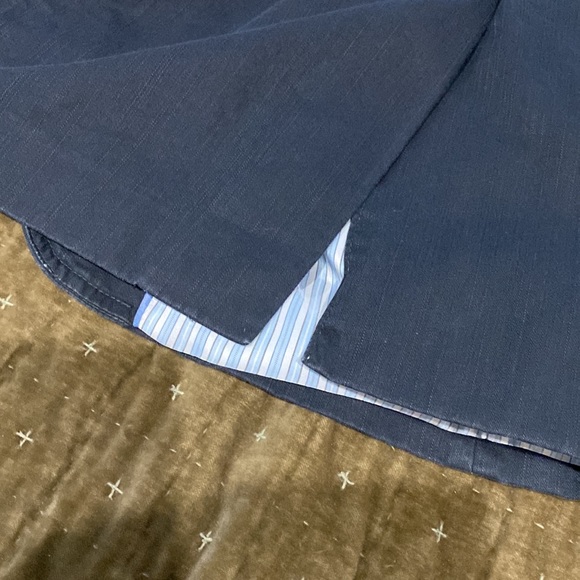 Unstructured navy jacket, light blue strip lining. - Picture 4 of 5